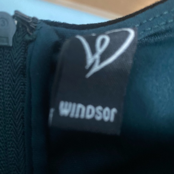 Windsor very dark green Velvet Mini Dress - Picture 4 of 5